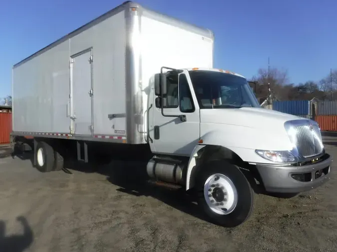 2018 NAVISTAR INTERNATIONAL 4300