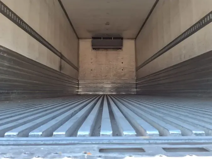 2020 NAVISTAR INTERNATIONAL MV607 (4X2)