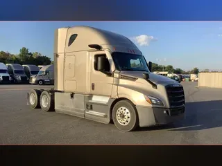 2022 Freightliner Cascadia 126