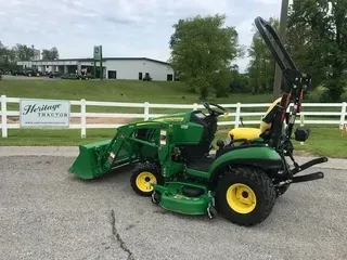 2018 John Deere 1025R