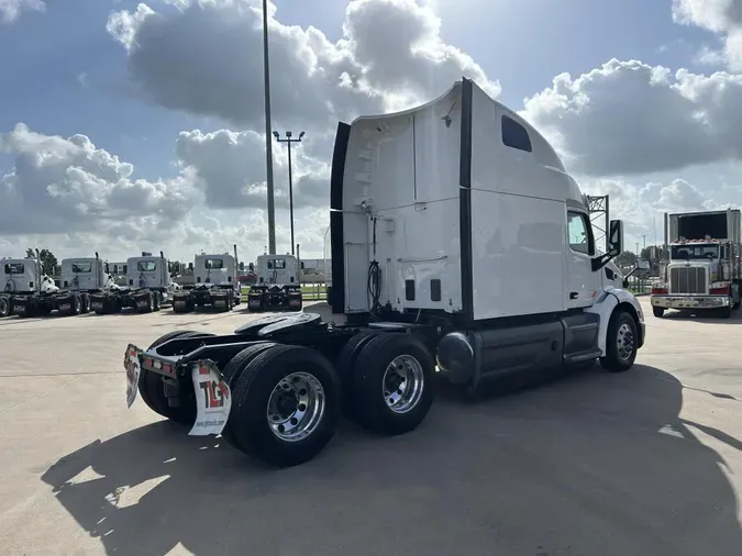 2021 Peterbilt 579