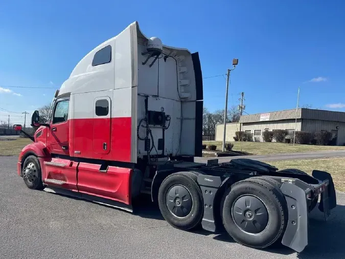 2023 PETERBILT 579