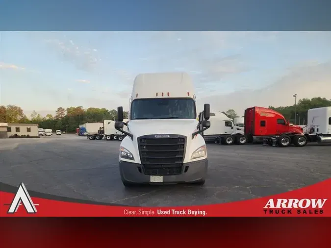 2021 FREIGHTLINER CA126
