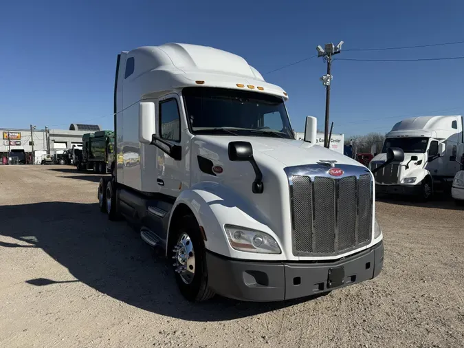 2021 Peterbilt 579