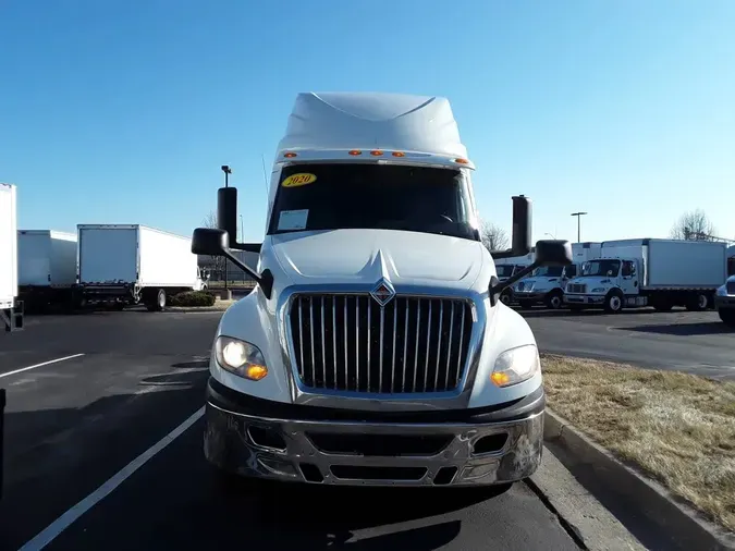 2020 NAVISTAR INTERNATIONAL LT625 SLPR CAB