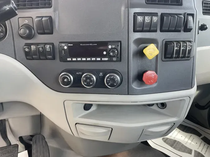 2021 Peterbilt 579