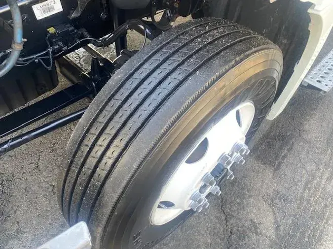 2020 Freightliner Cascadia