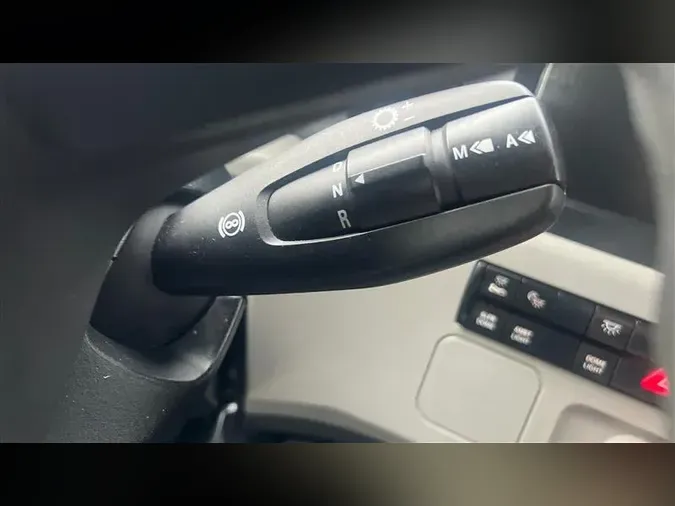 2020 FREIGHTLINER CA126