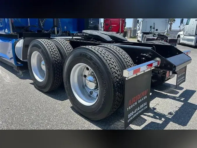 2022 KENWORTH T680