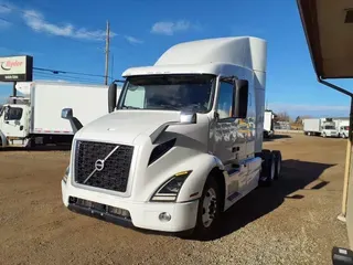 2019 VOLVO VNR64T-640