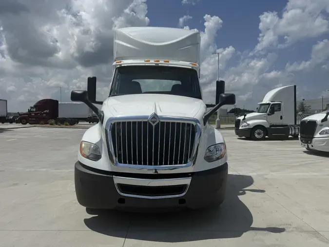 2018 International LT625
