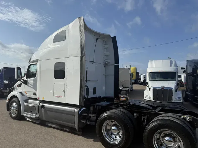 2021 Peterbilt 579