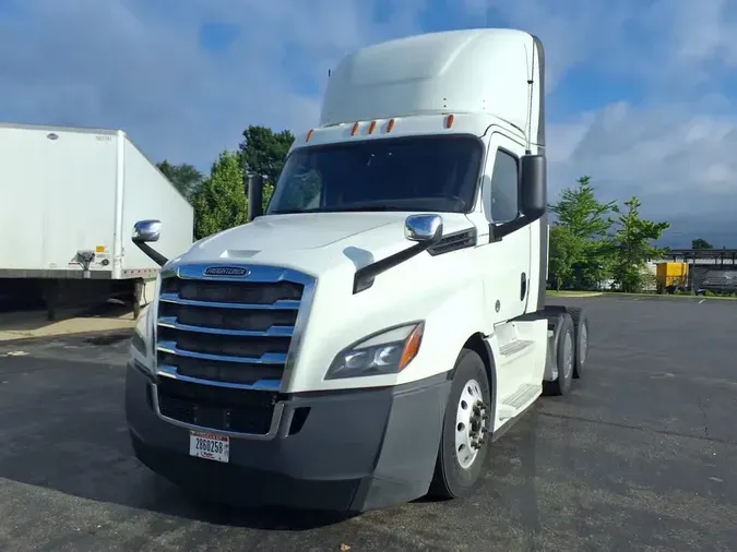 2019 FREIGHTLINER NEW CASCADIA PX12664