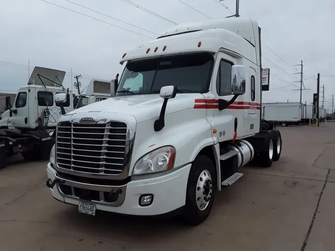 2017 FREIGHTLINER/MERCEDES CASCADIA 12576df3c74f5a2c35a438dca84bf167e37