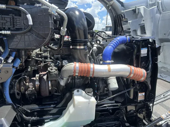 2023 Kenworth T680