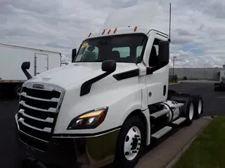 2021 FREIGHTLINER NEW CASCADIA PX12664