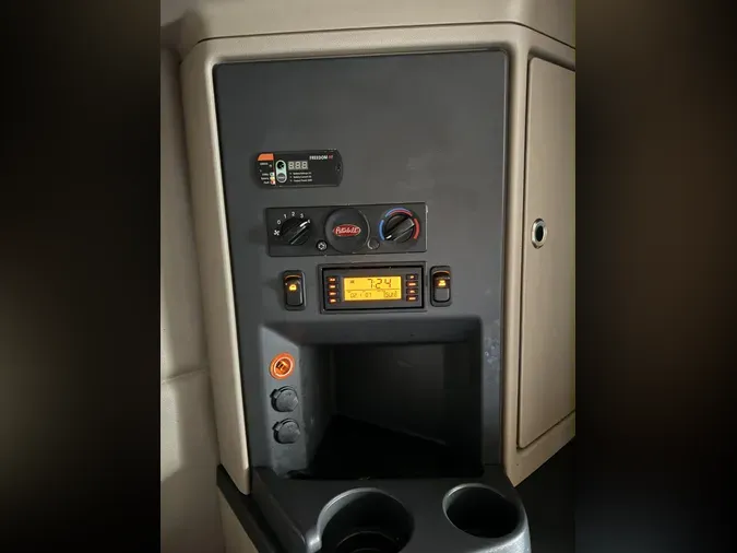 2021 Peterbilt 579