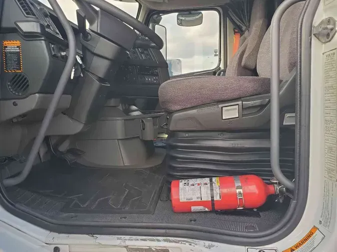 2020 VOLVO VNL64T76076f2f916017b137f2ac1a4b742cb27ee