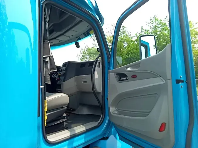 2020 Peterbilt 579