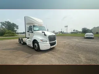 2019 International LT