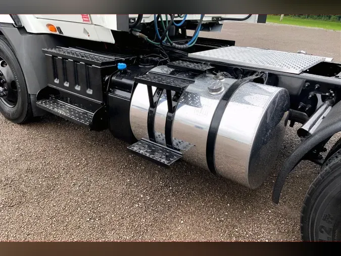 2020 INT RH613 6x4