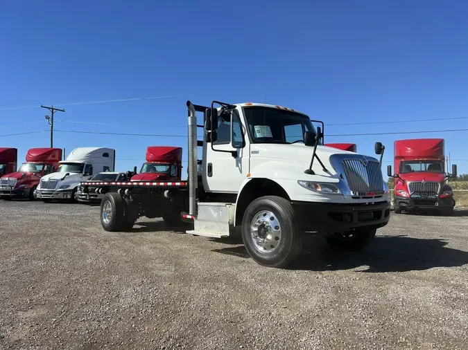 2017 INTERNATIONAL DURASTAR 4300