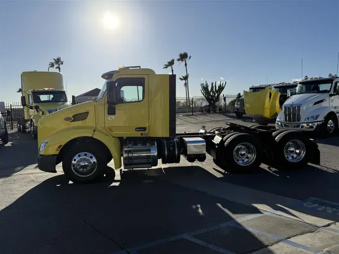 2021 Peterbilt 579