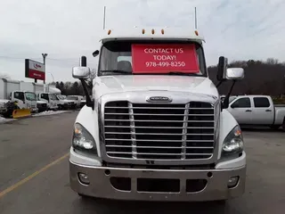 2019 FREIGHTLINER/MERCEDES CASCADIA 125