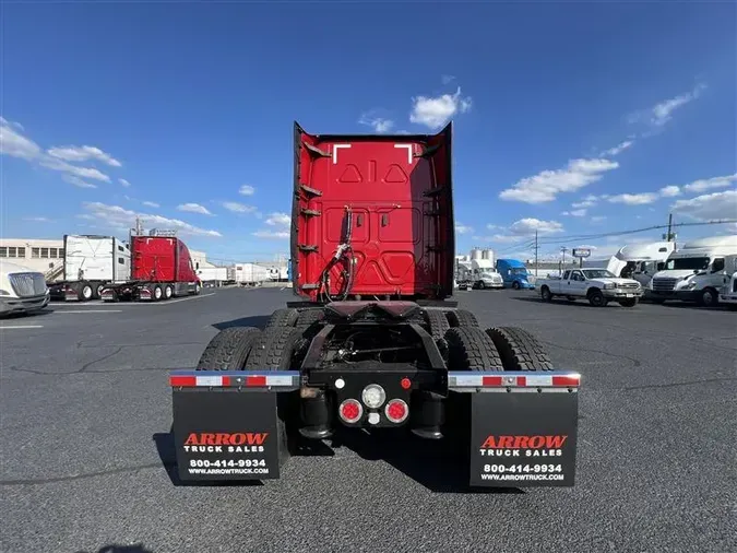 2019 FREIGHTLINER CASCADIA