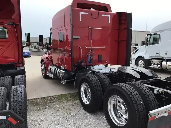 2018 PETERBILT 579