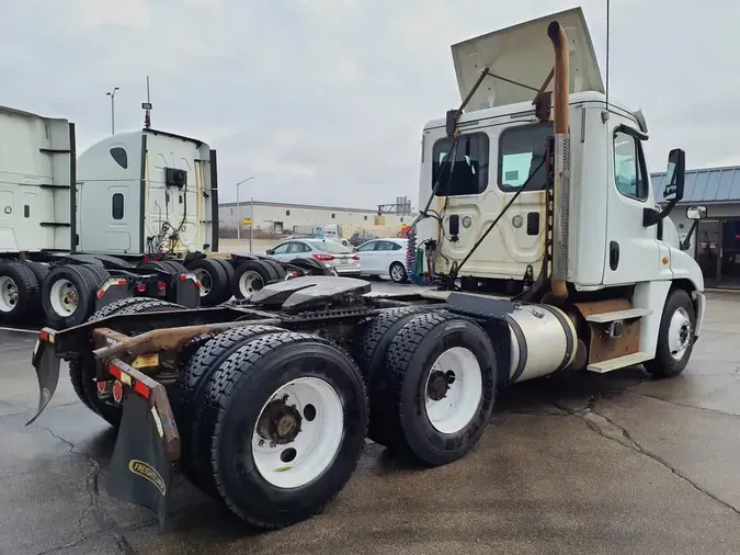 2017 FREIGHTLINER/MERCEDES UNKNOWN