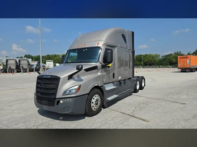 2023 Freightliner Cascadia