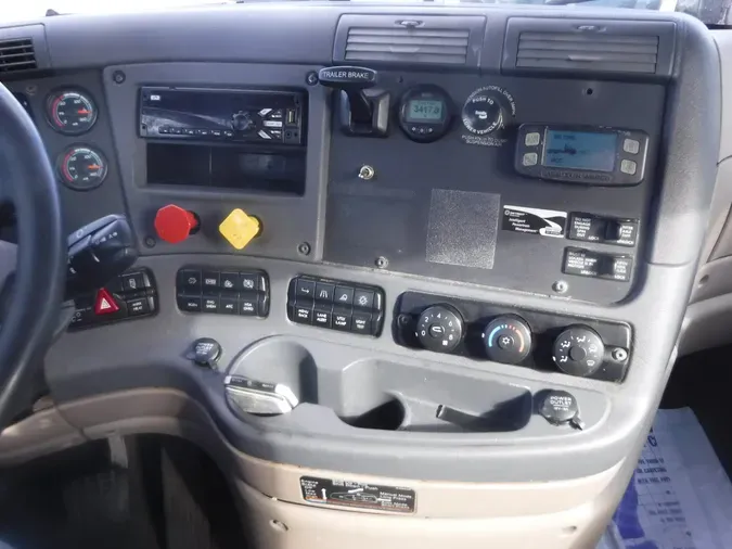 2019 FREIGHTLINER/MERCEDES CASCADIA 125