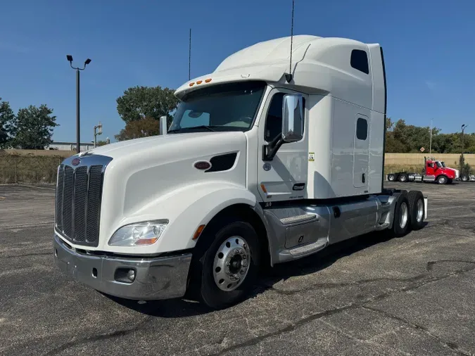 2022 Peterbilt 579