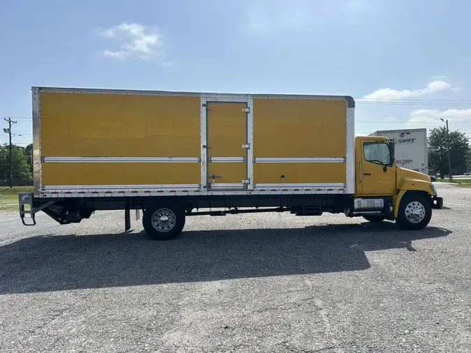 2019 Hino 268A