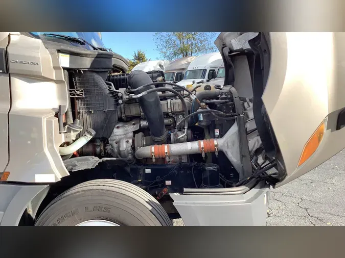 2021 Freightliner Cascadia 1267714de4ce31ccf4588476bec31879d94