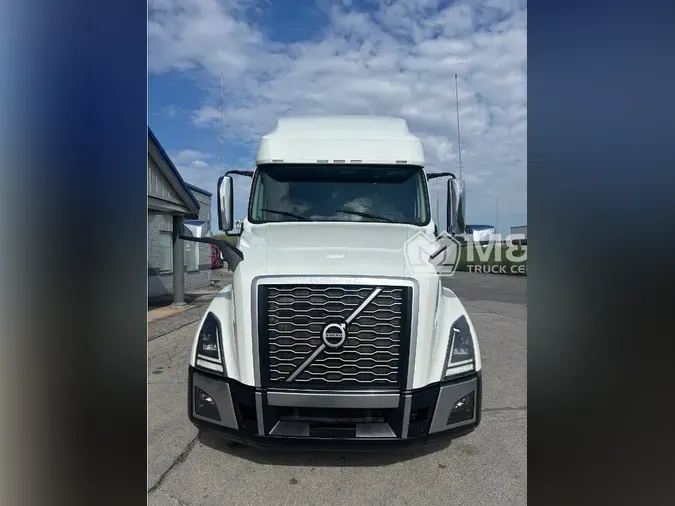 2024 VOLVO VNL64T760