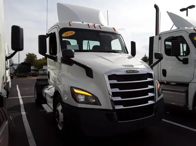 2020 FREIGHTLINER/MERCEDES NEW CASCADIA 116