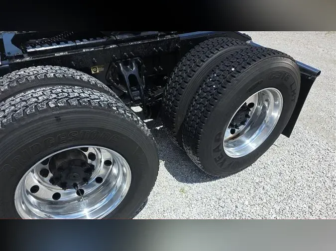 2020 PETERBILT 579