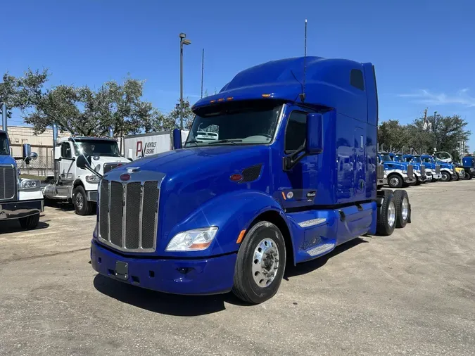 2022 Peterbilt 579