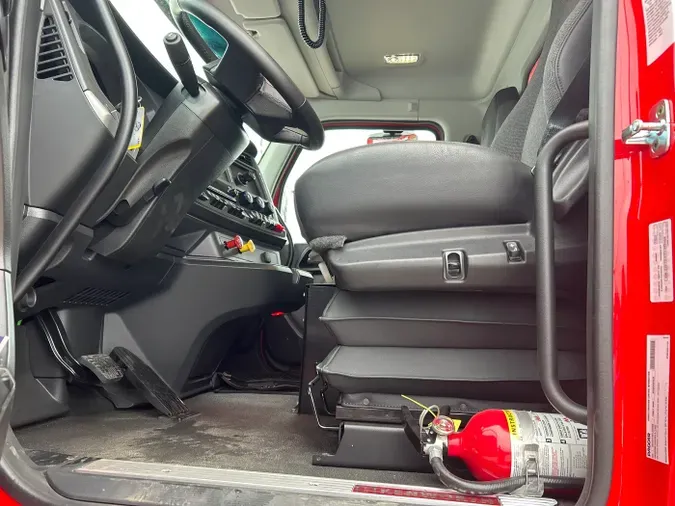 2026 Kenworth T8807720b71a14d6203d3e30c26693f4fc4b