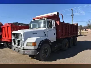 1995 FORD LTS8000