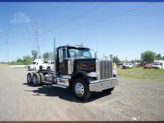 2025 PETERBILT 589