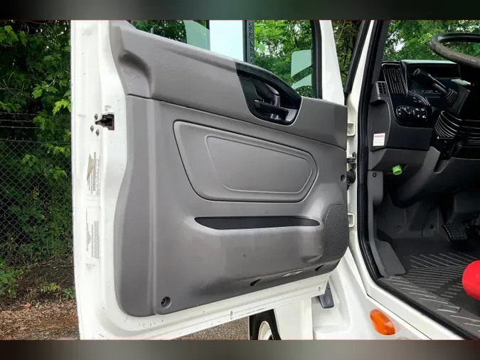 2018 INT LT625 6x4