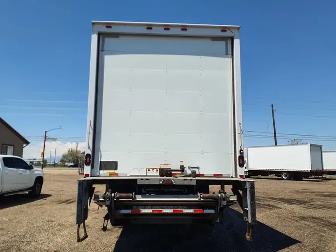 2019 FREIGHTLINER M2 106