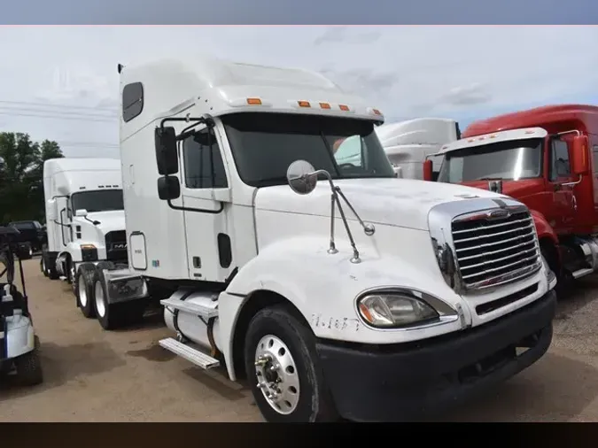 2007 FREIGHTLINER COLUMBIA 1207734b7e2febcaf6ec6019ad6f6f2ca21