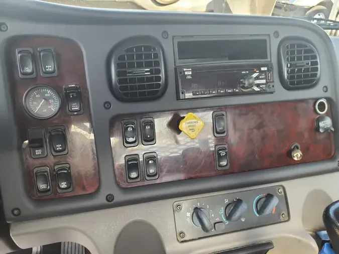 2018 FREIGHTLINER/MERCEDES 114SD