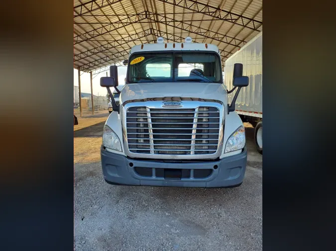 2018 FREIGHTLINER/MERCEDES CASCADIA 125