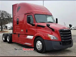 2018 Freightliner CASCADIA 126