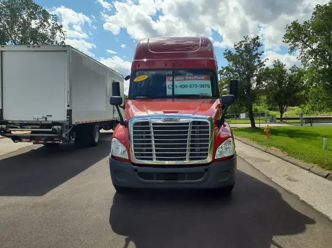 2020 FREIGHTLINER CASCADIA 125